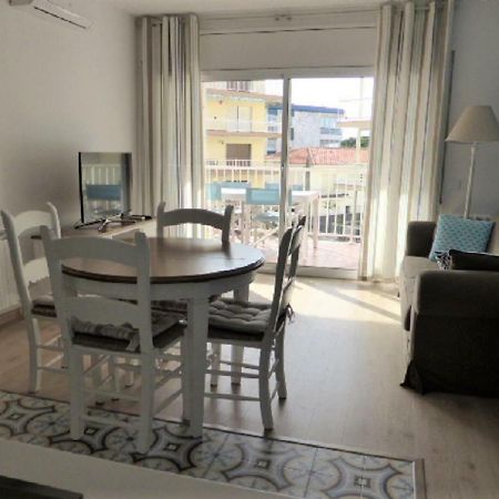 Mont-Roig Apartment Cambrils Exterior photo